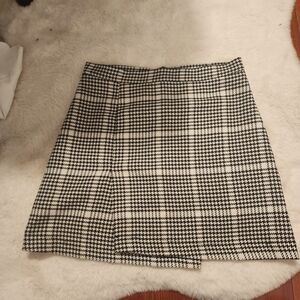 LF Black and White Houndstooth Mini Skirt